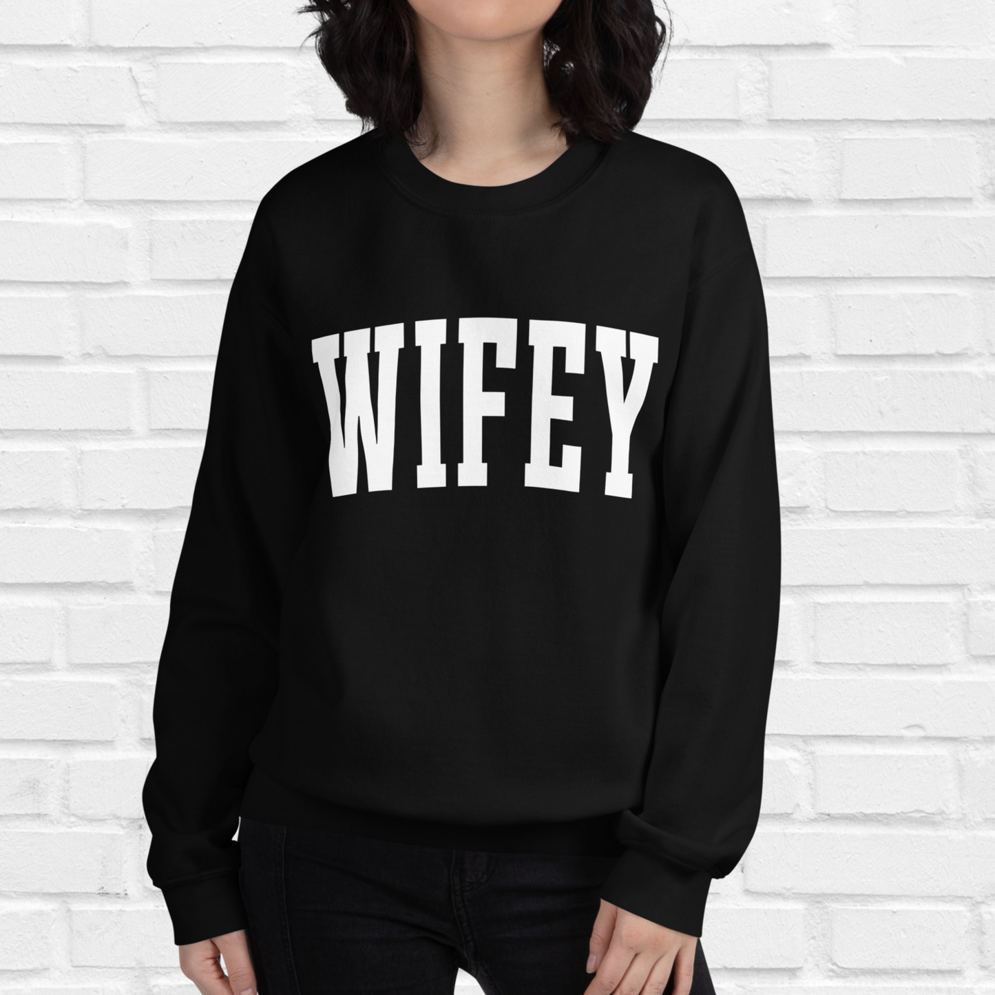 Varsity Wifey Crewneck | Black