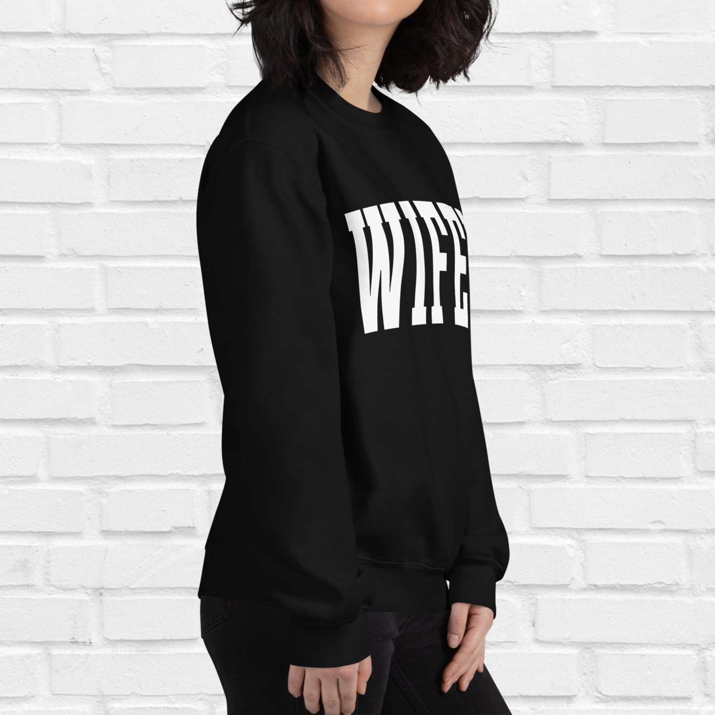 Varsity Wifey Crewneck | Black